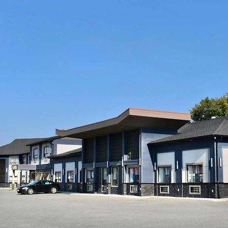 Big Bird Inn Wawa, Surestay Collection By Best Western Exteriör bild