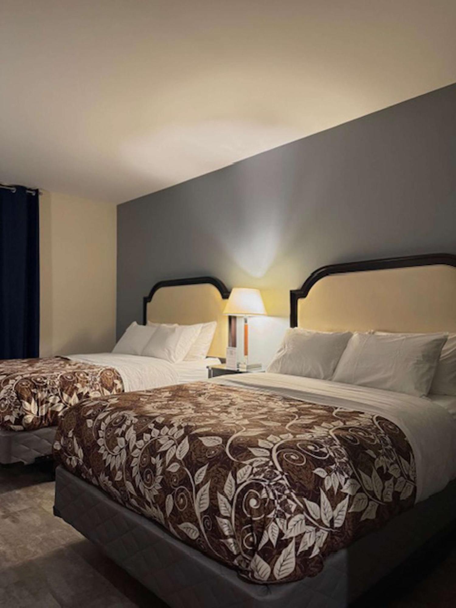 Big Bird Inn Wawa, Surestay Collection By Best Western Exteriör bild